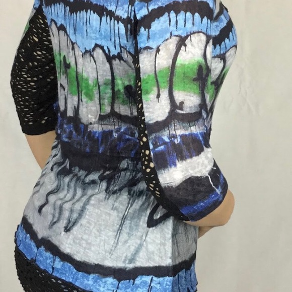 Blue green grey taupe long sleeved Adam Jacobs Women’s Top graffiti design - Picture 2 of 12